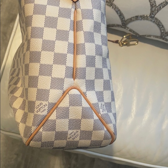 LV delightful - Picture 12 of 13